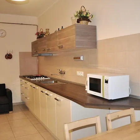 No. 40 Stara Louka 20 Карловы Вары